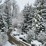 Nad Strumykiem Гостевой дом 3*