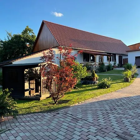 Nad Strumykiem Gæstehus Leśna